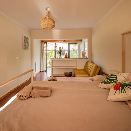 Aloha To Om - Veggie Guest house Farroupo