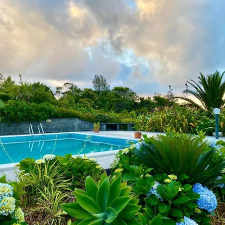 Aloha To Om - Veggie Guest house